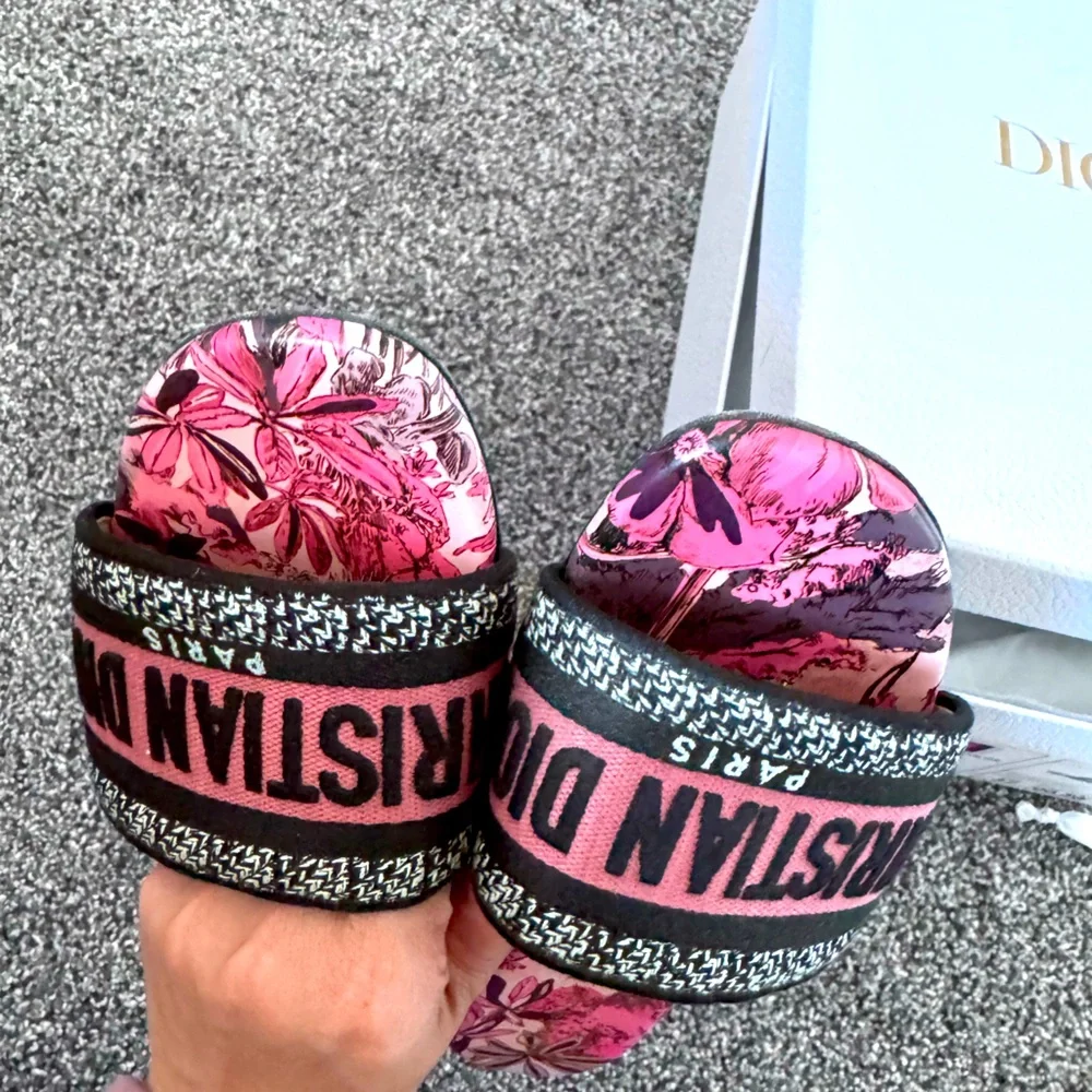 EUC🌸CHRISTIAN DIOR💐SOLDOUT LOGO SLIDES - Picture 3 of 11